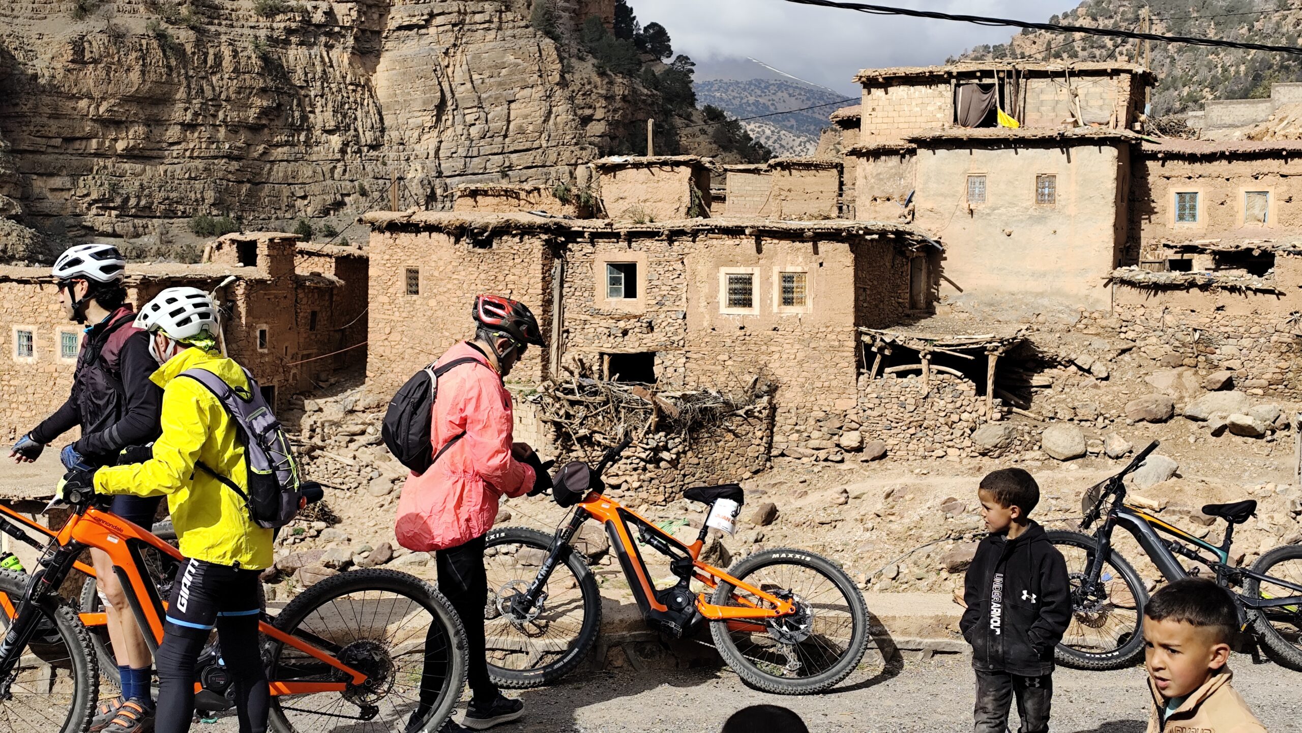 9 DIAS EN BICI POR EL GRAN ATLAS