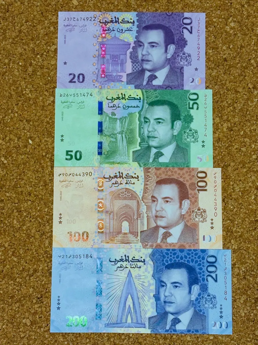 Front of the new 20, 50, 100 and 200 dirham notes showing King Mohammed VI